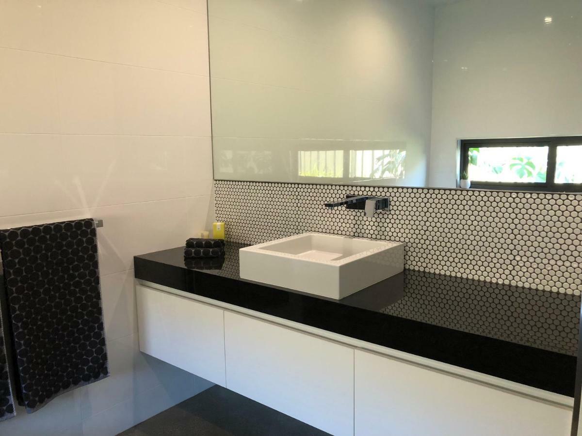 The Sinatra Holiday House - Couples Retreat Mulwala Dış mekan fotoğraf